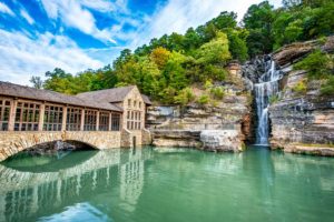 Dogwood Canyon Falls